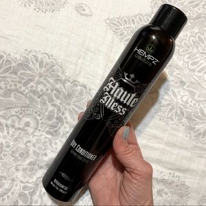HEMPZ Dry Conditioner Spray Haute Mess Lg Bottle New